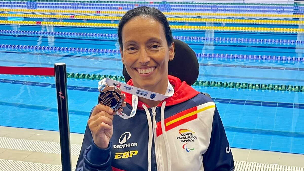 Teresa Perales claims second European medal with 100m backstroke silver