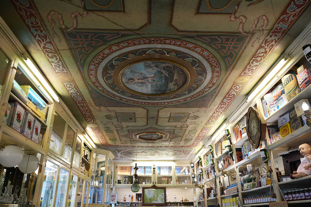 Europe’s Oldest Grocery Store Is in Huesca: Honey, Spices and Salt Cod Since 1871