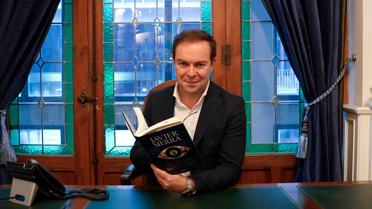 The Book by Aragonese Author Javier Sierra That Made The New York Times Bestseller List Returns in a New Edition