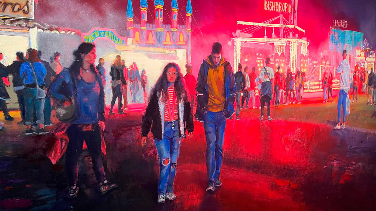 A Reflection on the Passage of Time Amid Neon Lights: The Fairground Universe Arrives at Casa de los Morlanes
