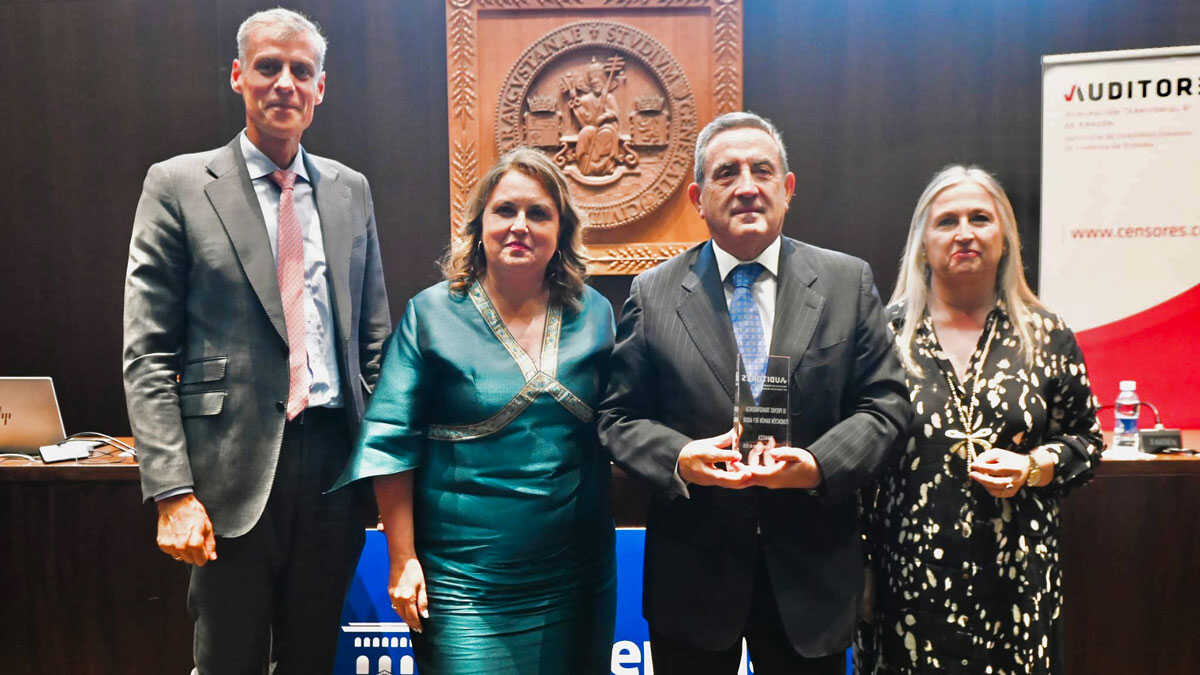 Ramón Rey Ardid Foundation Receives IX Transparency Award for 35 Years of Work