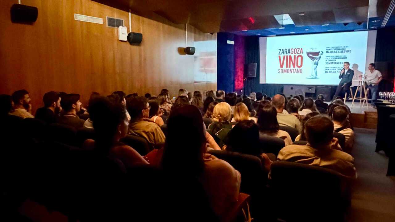 Somontano arrives in Zaragoza with 56 wines, 33 tapas and five hours of live music