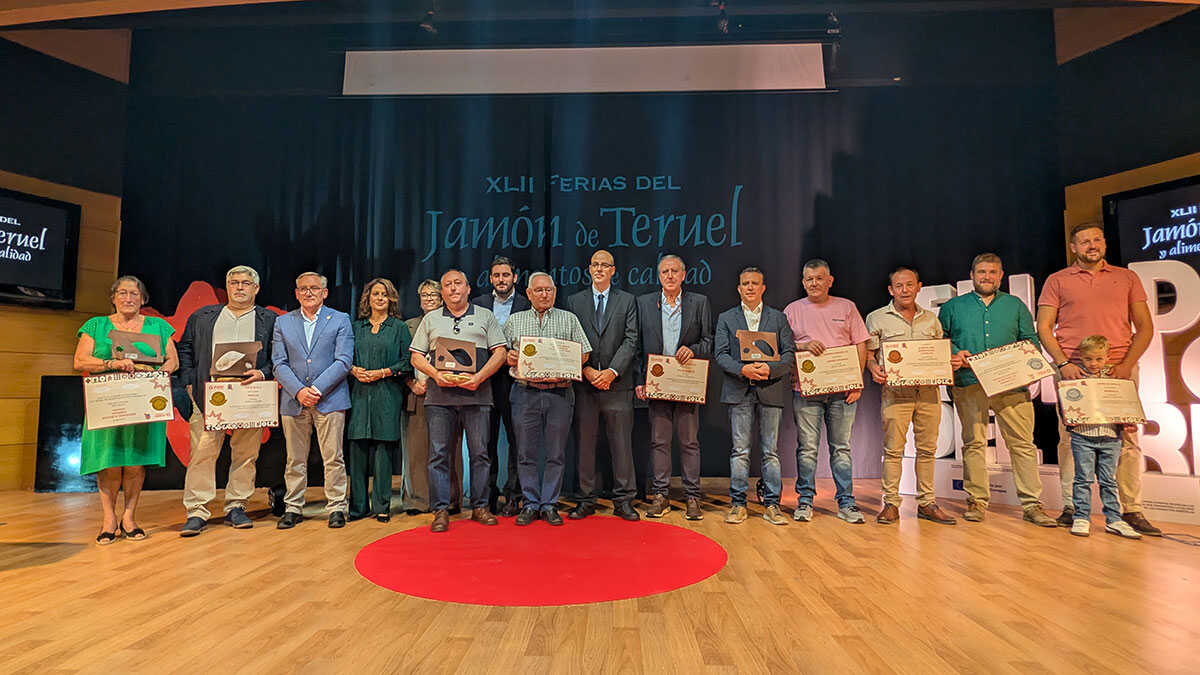 A ham cured for 102 weeks wins gold at the 2026 Best Teruel Ham PDO competition