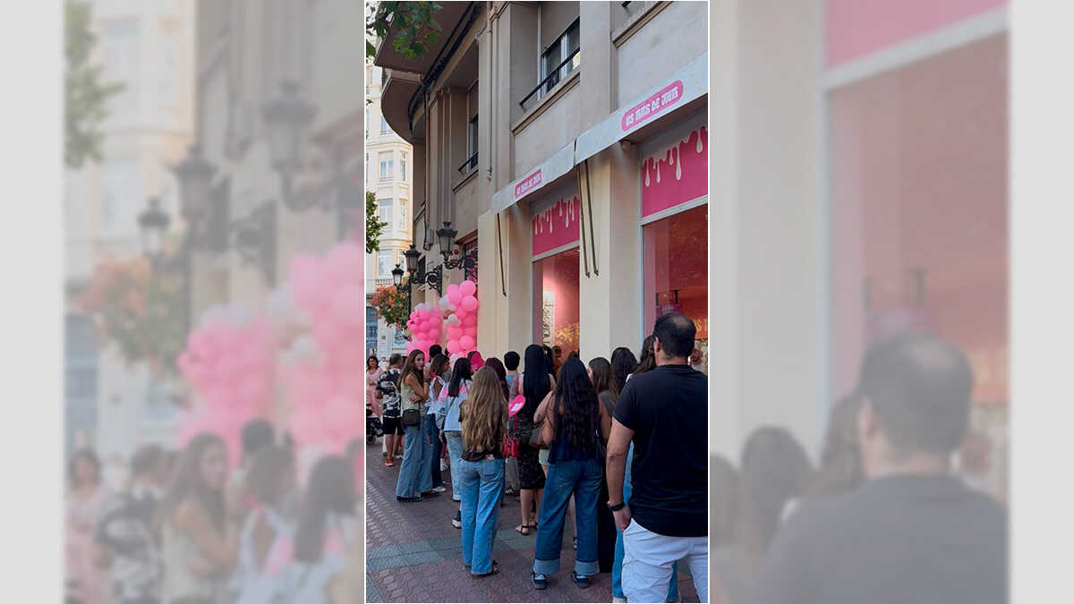Sweet opening draws queues to Plaza de los Sitios: cheesecakes from €3.50