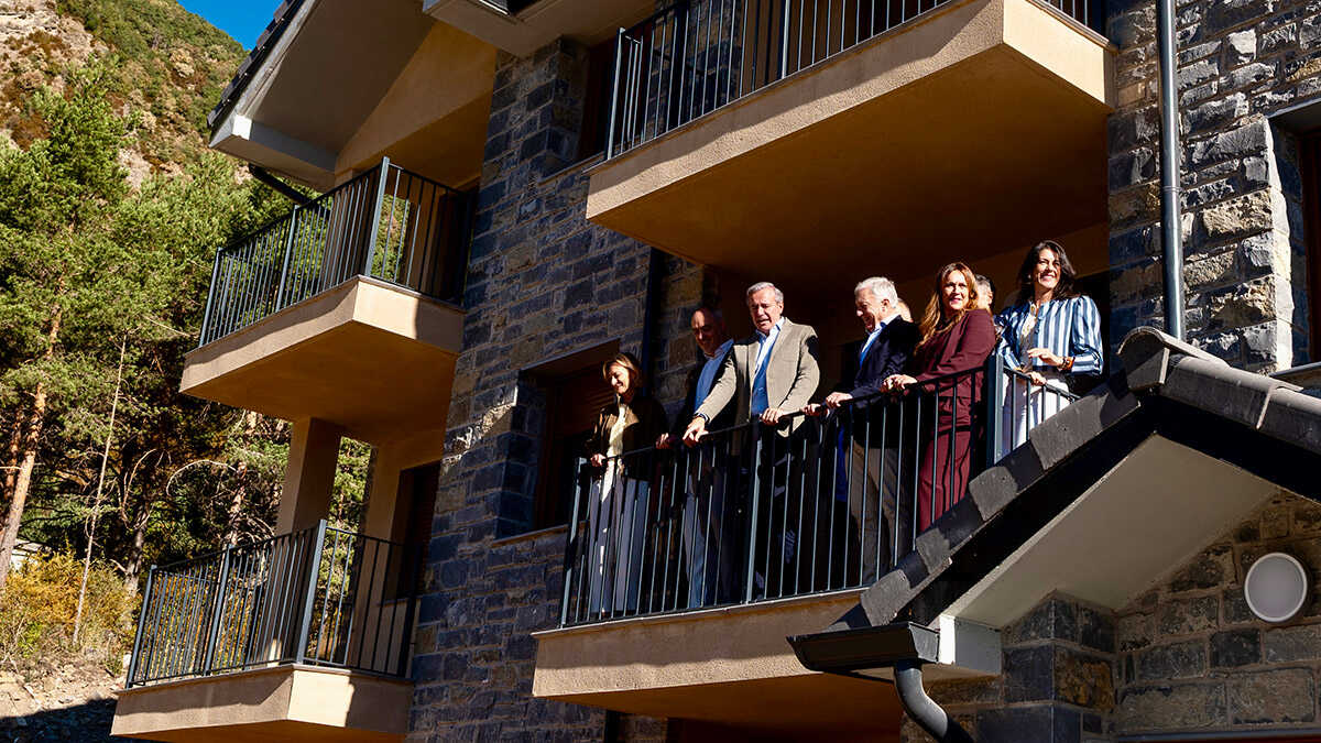 Villanúa Opens 23 New Public Homes for Tourism Workers