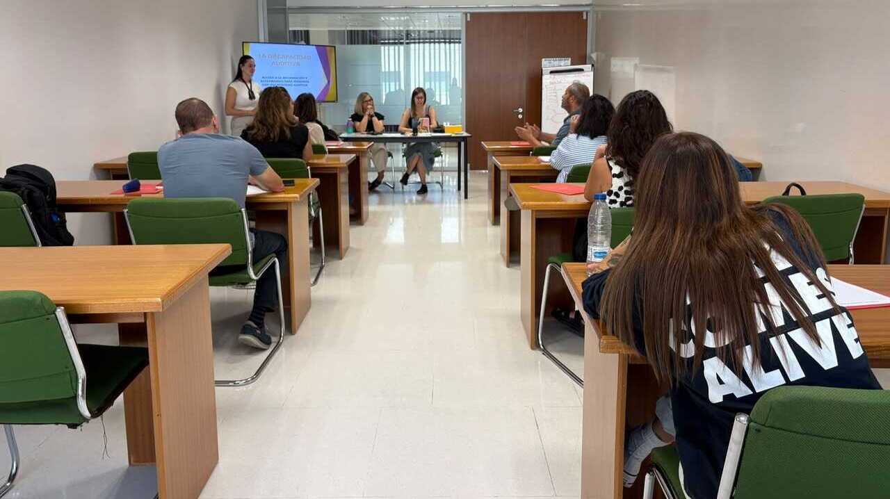Zaragoza trains municipal staff to remove barriers and improve accessibility