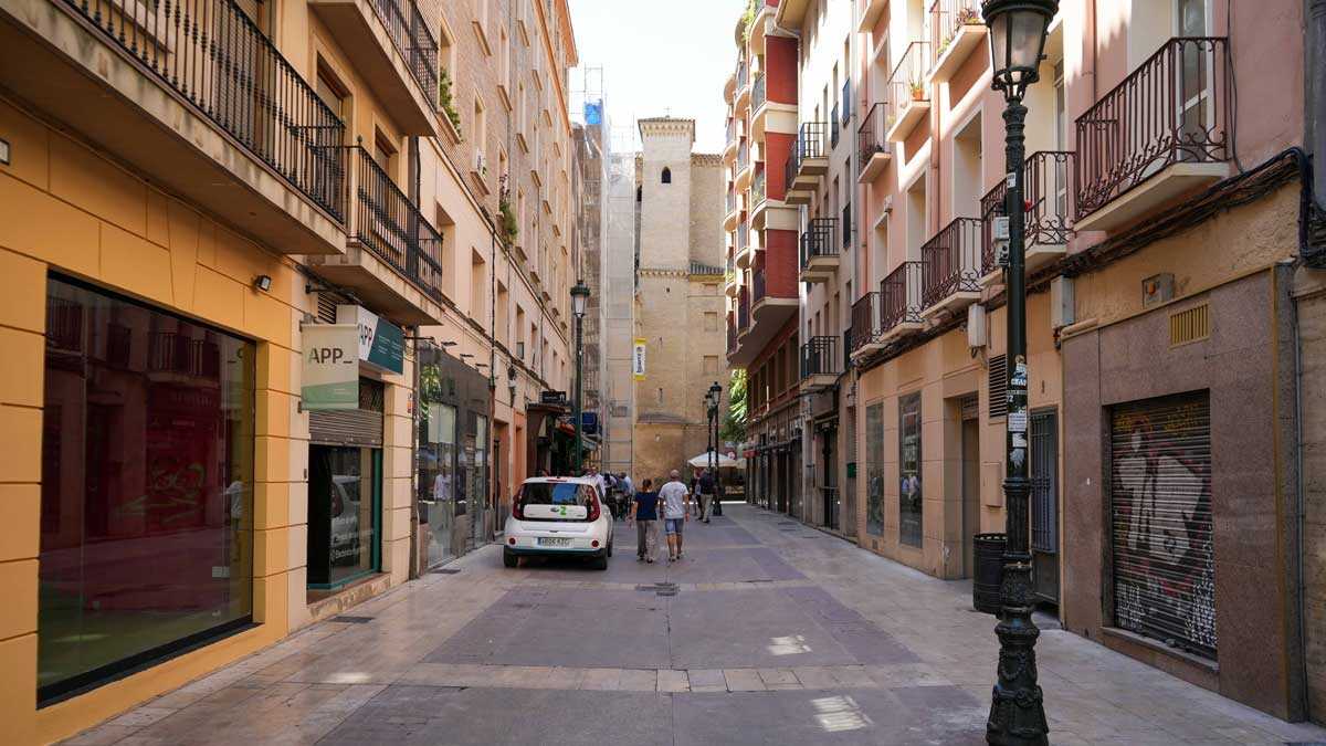 Zaragoza’s Calle de las Moscas once existed and is now a central tapas hotspot