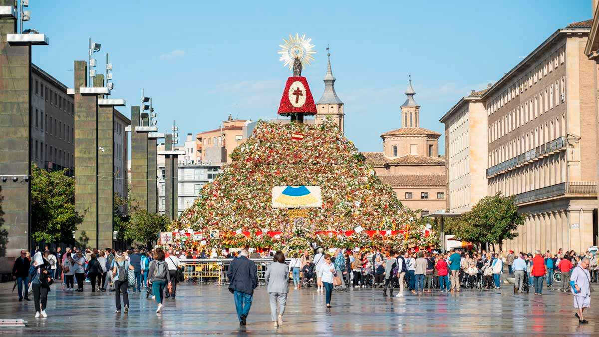 What will the weather be like during the first weekend of the 2026 Pilar Festivities?