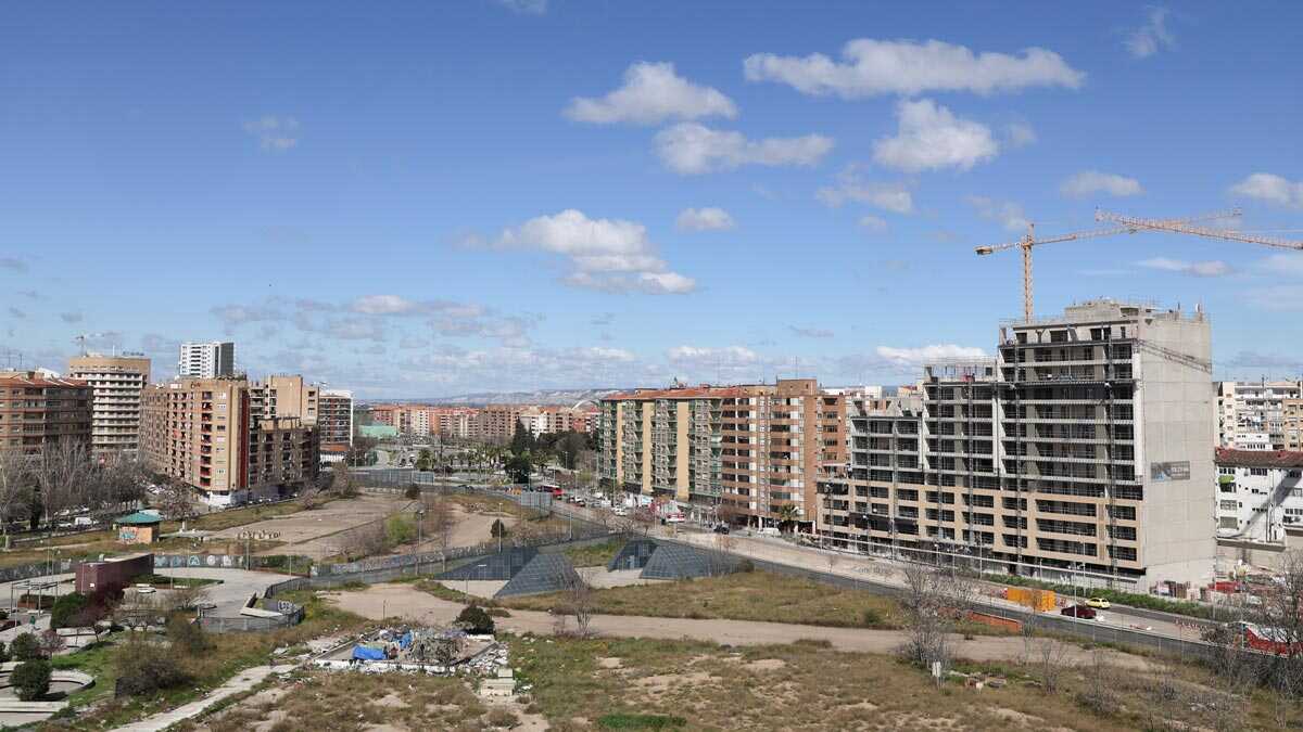 Zaragoza Traffic Changes: El Portillo Detours and Two Bus Route Changes
