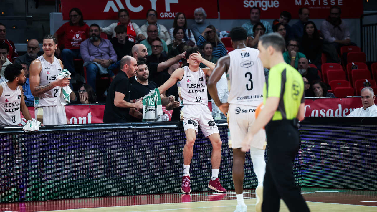 iLerna Lleida point guard Adrià Rodríguez seriously injured after incident with Trae Bell-Haynes