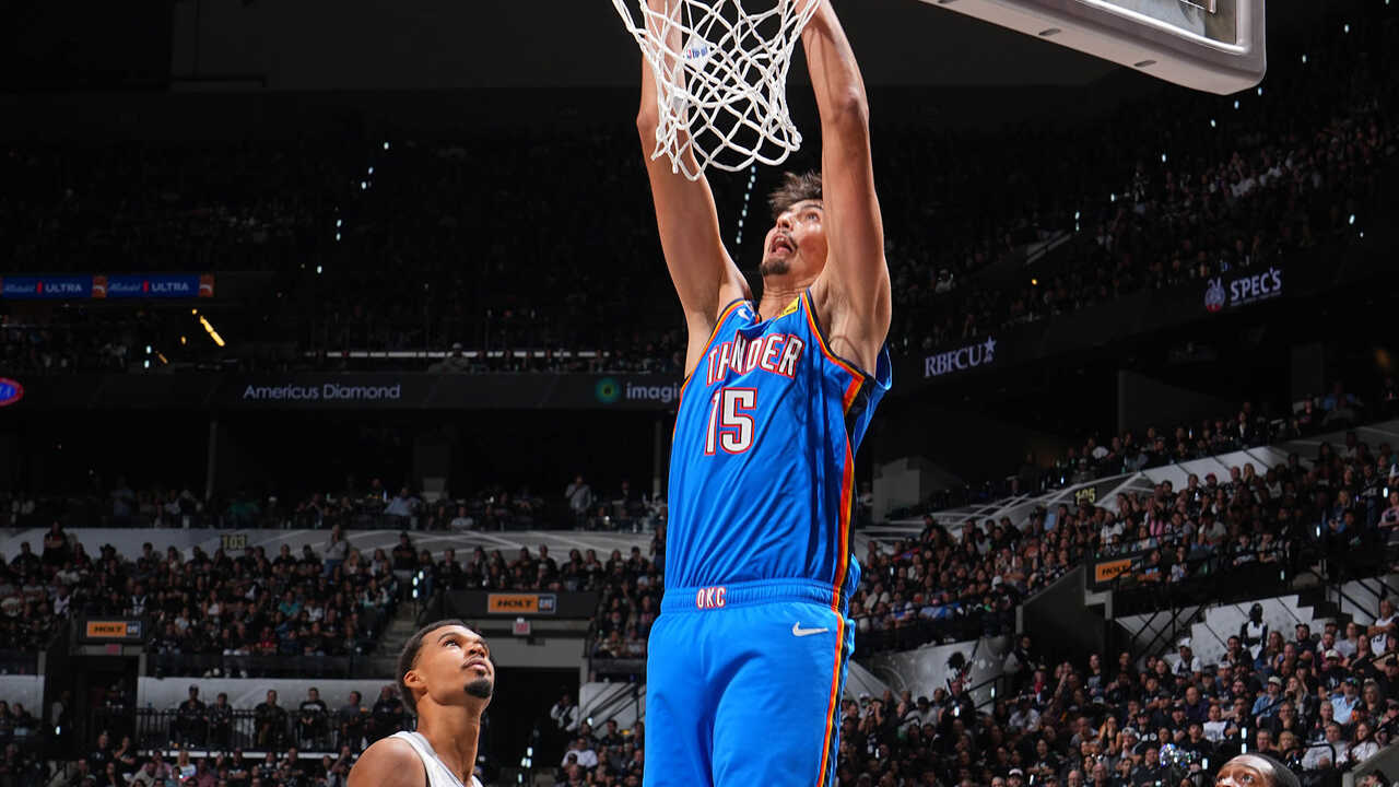 Aday Mara after his NBA debut: "Everything is going very well, and it makes me laugh that people said I wouldn't play"
